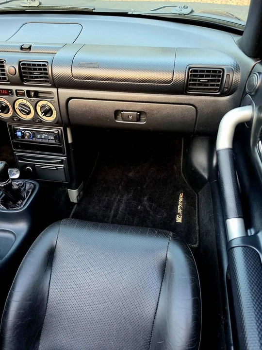 2001 Toyota MR2 Spyder/MR-S - Image 16 of 20