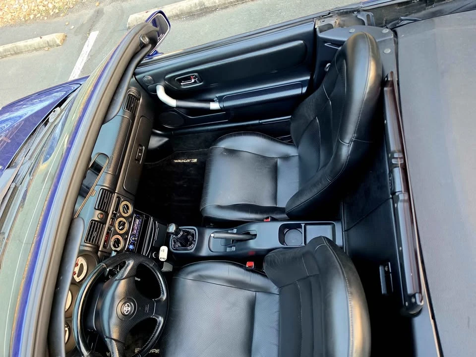 2001 Toyota MR2 Spyder/MR-S - Image 12 of 20