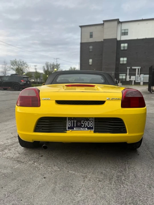 2001 Toyota MR2 Spyder/MR-S - Image 12 of 18