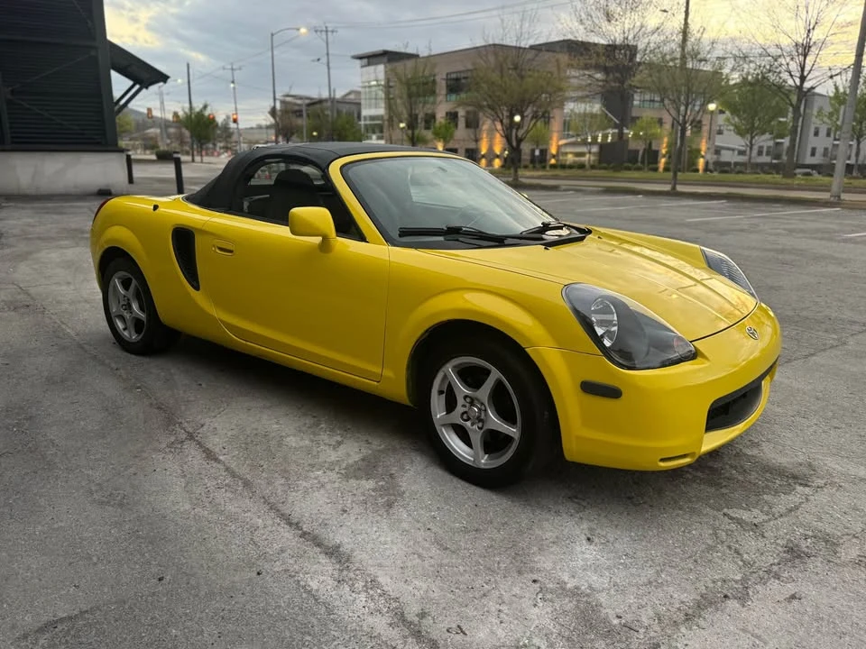 2001 Toyota MR2 Spyder/MR-S - Image 4 of 18