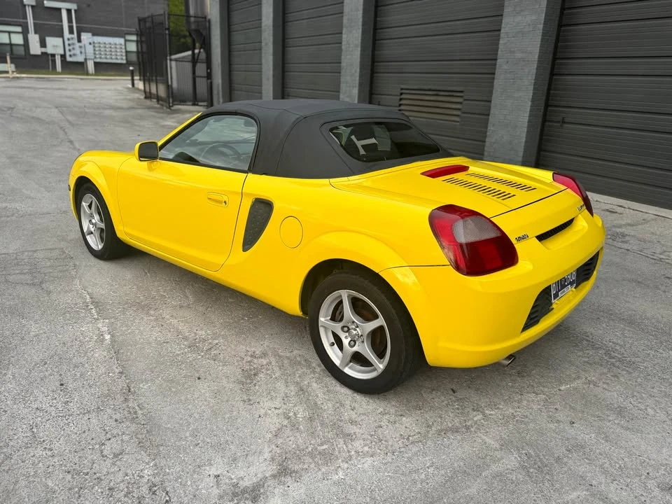 2001 Toyota MR2 Spyder/MR-S - Image 8 of 18