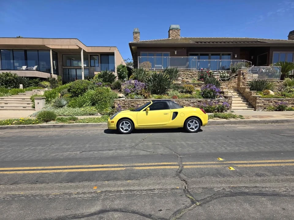 2001 Toyota MR2 Spyder/MR-S - Image 8 of 20