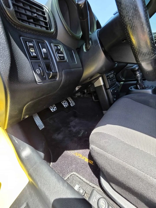 2001 Toyota MR2 Spyder/MR-S - Image 19 of 20