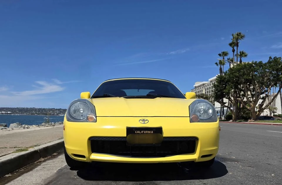 2001 Toyota MR2 Spyder/MR-S - Image 2 of 20