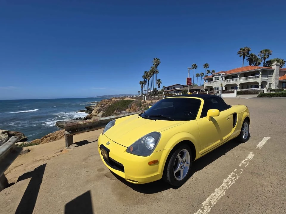 2001 Toyota MR2 Spyder/MR-S - Image 5 of 20
