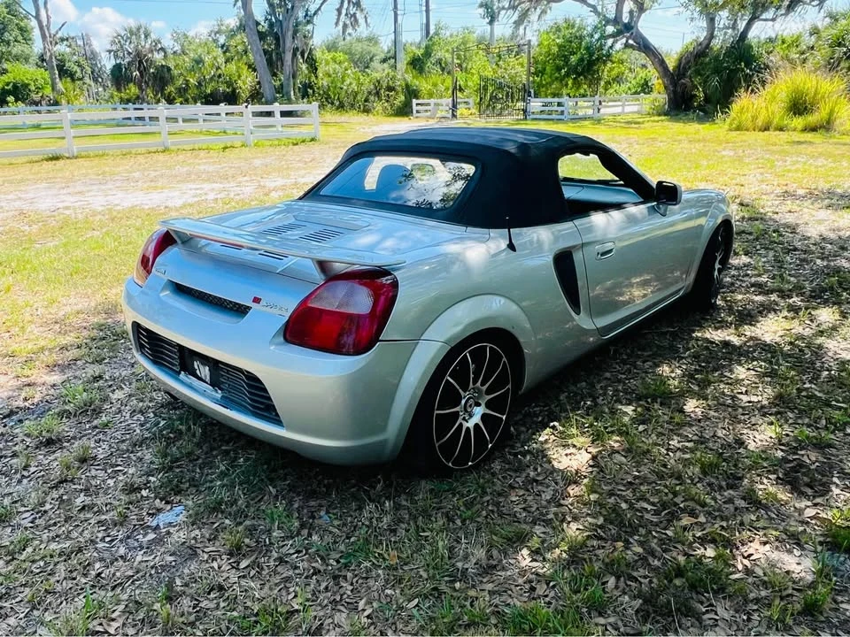 2001 Toyota MR2 Spyder/MR-S - Image 5 of 14