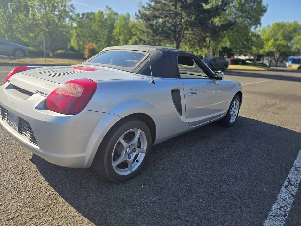 2001 Toyota MR2 Spyder/MR-S - Image 4 of 13