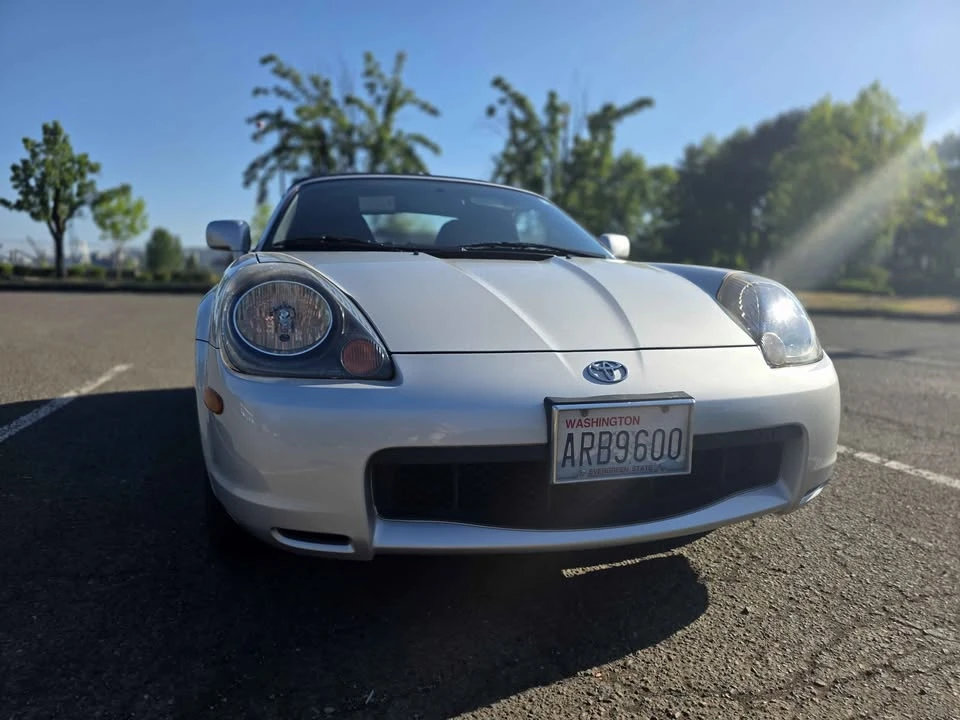 2001 Toyota MR2 Spyder/MR-S - Image 3 of 13