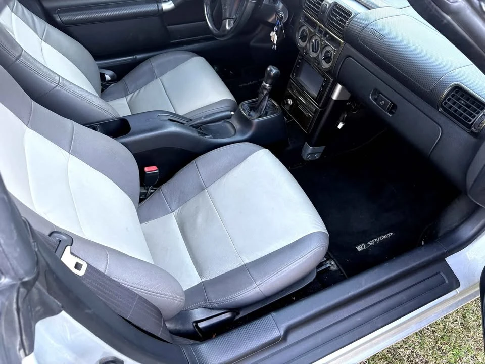 2001 Toyota MR2 Spyder/MR-S - Image 8 of 8
