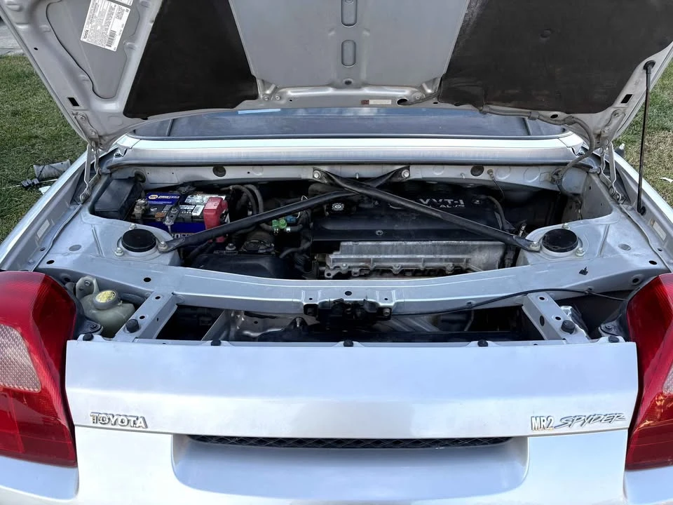 2001 Toyota MR2 Spyder/MR-S - Image 5 of 8