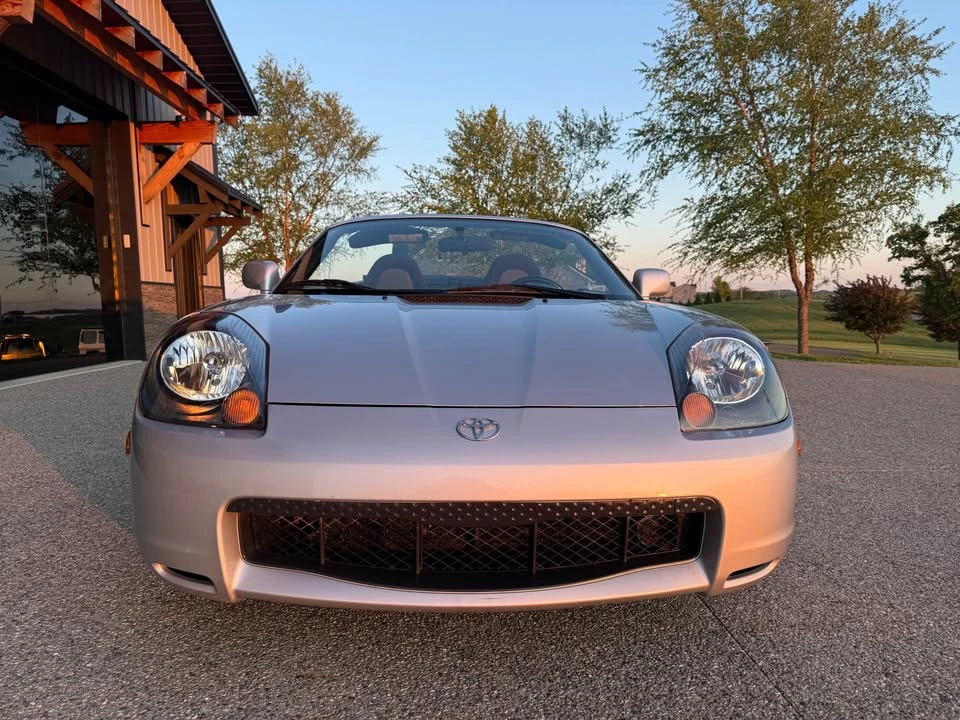 2001 Toyota MR2 Spyder/MR-S - Image 8 of 20
