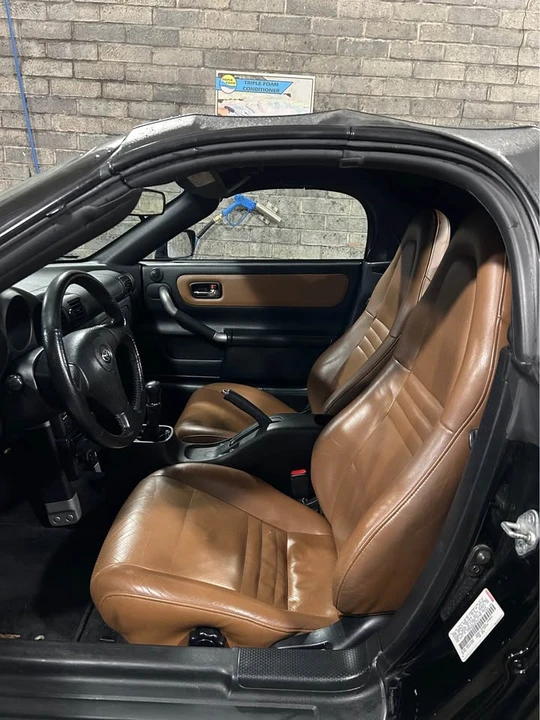 2001 Toyota MR2 Spyder/MR-S - Image 7 of 9