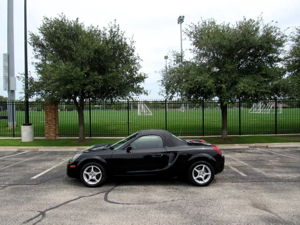 2001 Toyota MR2 Spyder/MR-S - Image 8 of 19