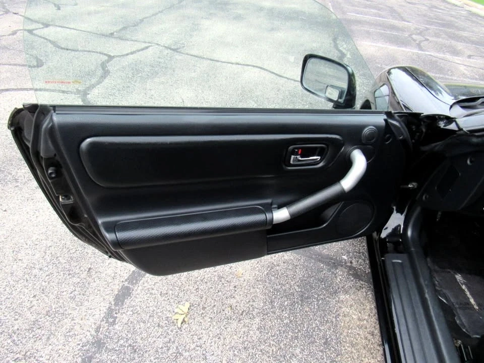 2001 Toyota MR2 Spyder/MR-S - Image 17 of 19