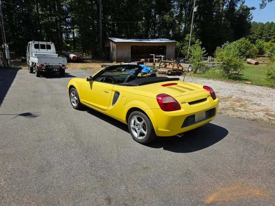 2001 Toyota MR2 Spyder/MR-S - Image 18 of 20