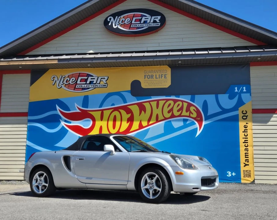 2001 Toyota MR2 Spyder/MR-S - Image 2 of 11