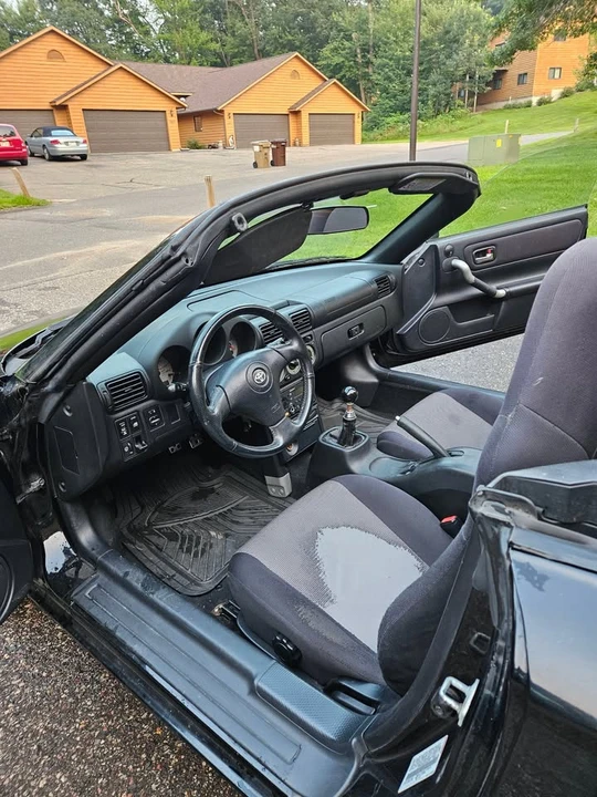 2001 Toyota MR2 Spyder/MR-S - Image 6 of 10