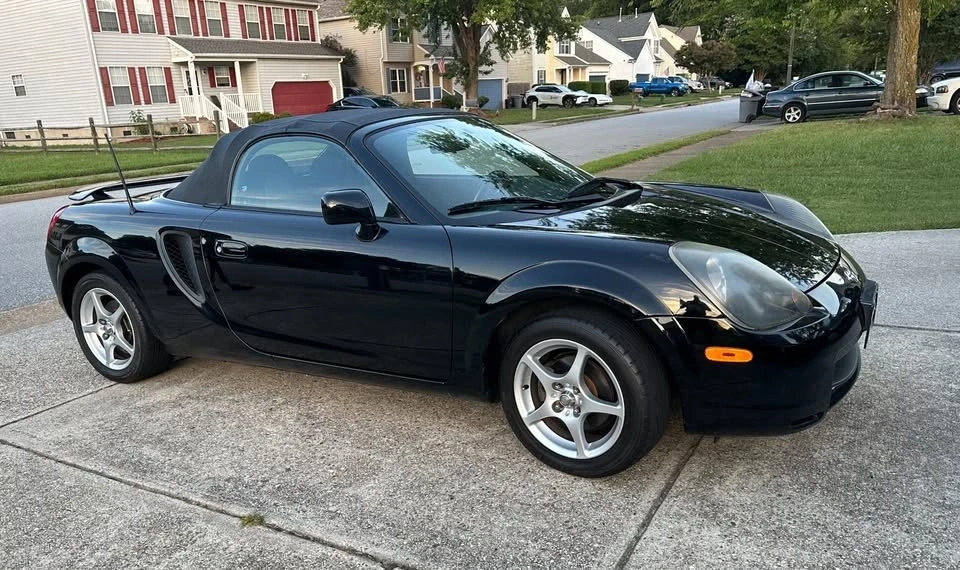 2001 Toyota MR2 Spyder/MR-S - Image 7 of 8