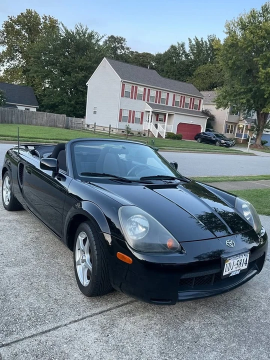 2001 Toyota MR2 Spyder/MR-S - Image 3 of 8