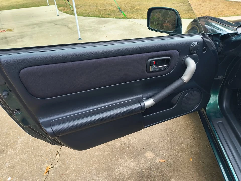 2001 Toyota MR2 Spyder/MR-S - Image 10 of 13