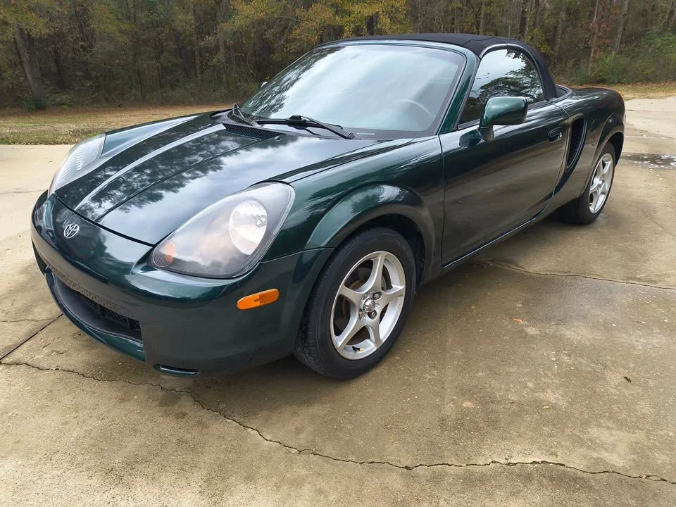 2001 Toyota MR2 Spyder/MR-S - Image 3 of 13