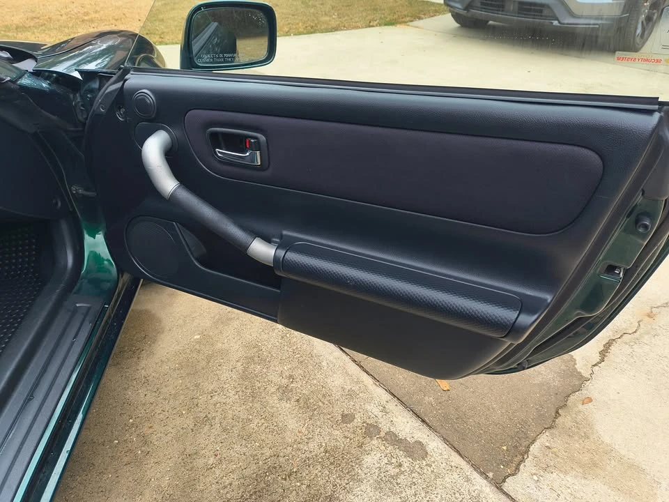 2001 Toyota MR2 Spyder/MR-S - Image 8 of 13