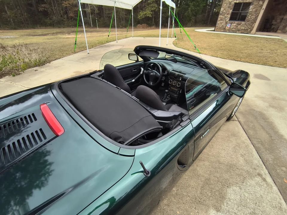 2001 Toyota MR2 Spyder/MR-S - Image 13 of 13