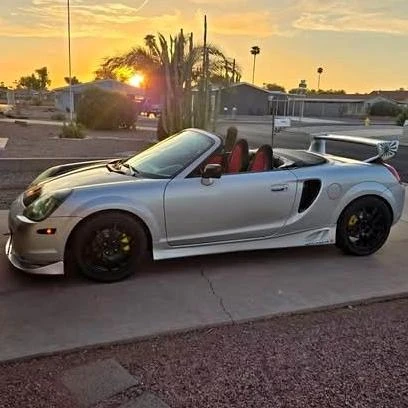 2001 Toyota MR2 Spyder/MR-S - Image 2 of 14