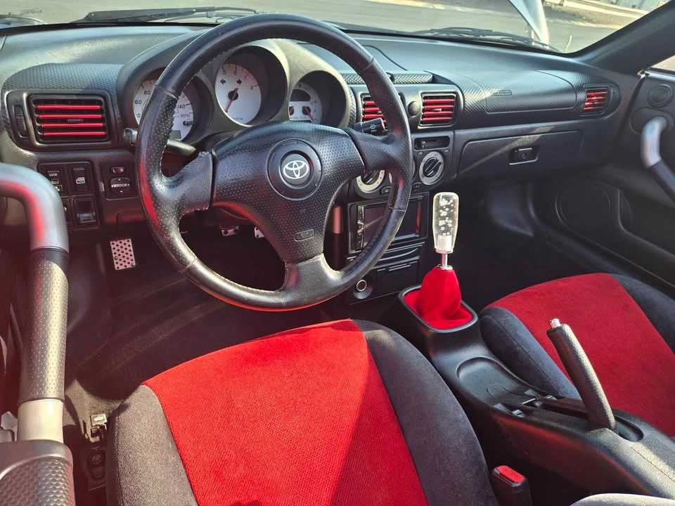 2001 Toyota MR2 Spyder/MR-S - Image 7 of 14