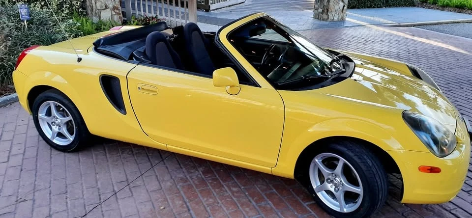 2001 Toyota MR2 Spyder/MR-S - Image 8 of 20