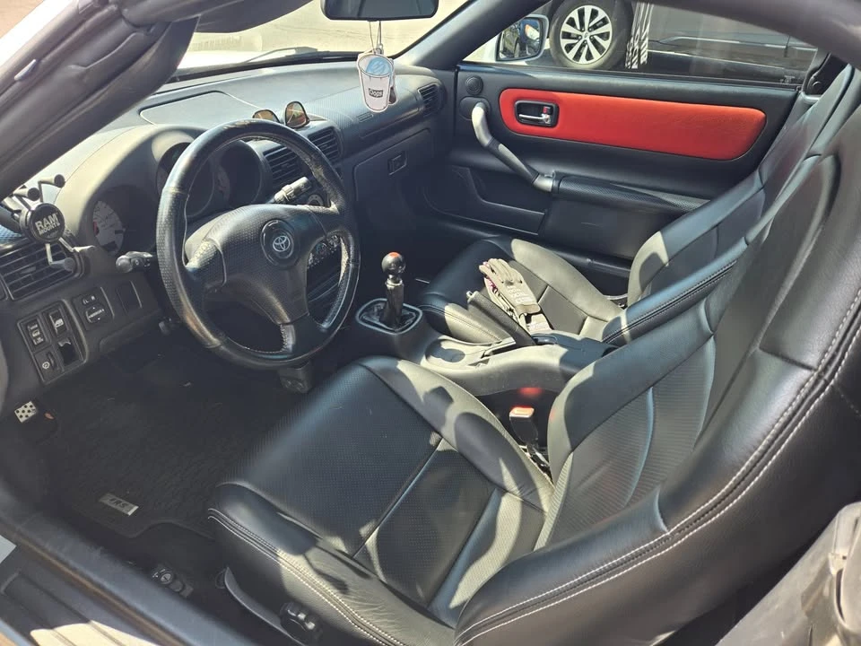 2001 Toyota MR2 Spyder/MR-S - Image 6 of 10