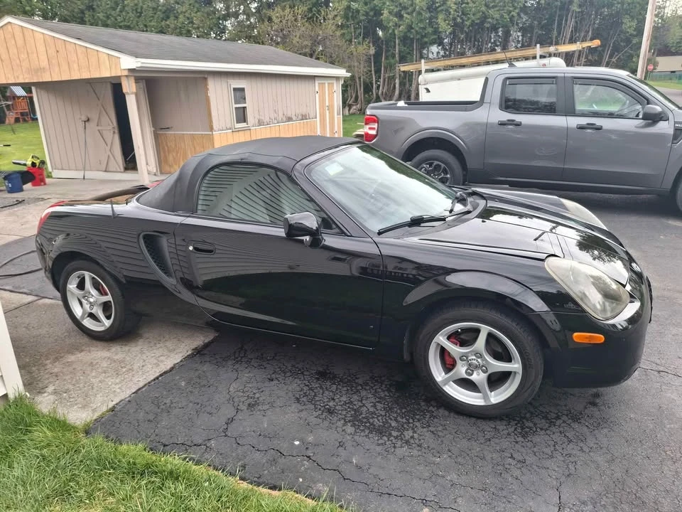 2001 Toyota MR2 Spyder/MR-S - Image 4 of 14