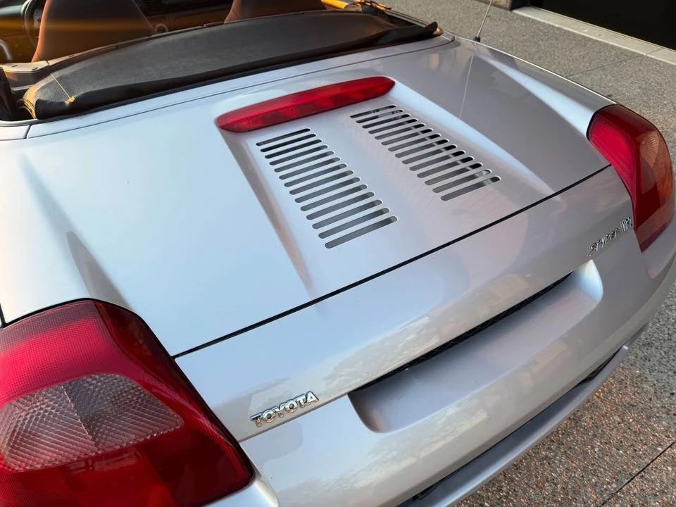 2001 Toyota MR2 Spyder/MR-S - Image 15 of 18