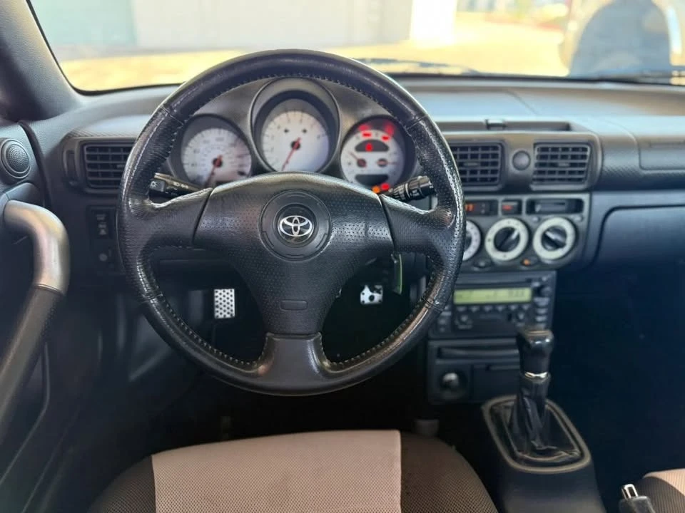 2001 Toyota MR2 Spyder/MR-S - Image 12 of 17