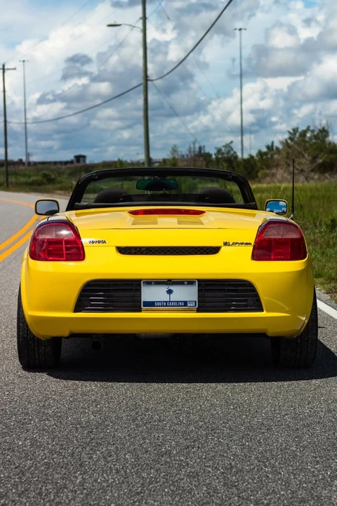 2001 Toyota MR2 Spyder/MR-S - Image 5 of 8