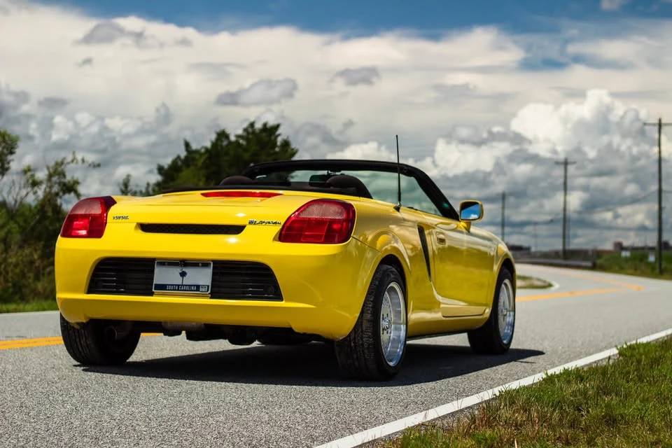 2001 Toyota MR2 Spyder/MR-S - Image 3 of 8