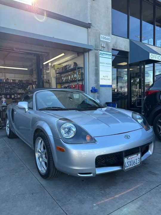 2001 Toyota MR2 Spyder/MR-S - Image 2 of 18