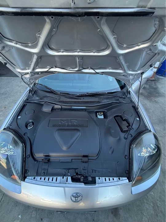 2001 Toyota MR2 Spyder/MR-S - Image 14 of 18