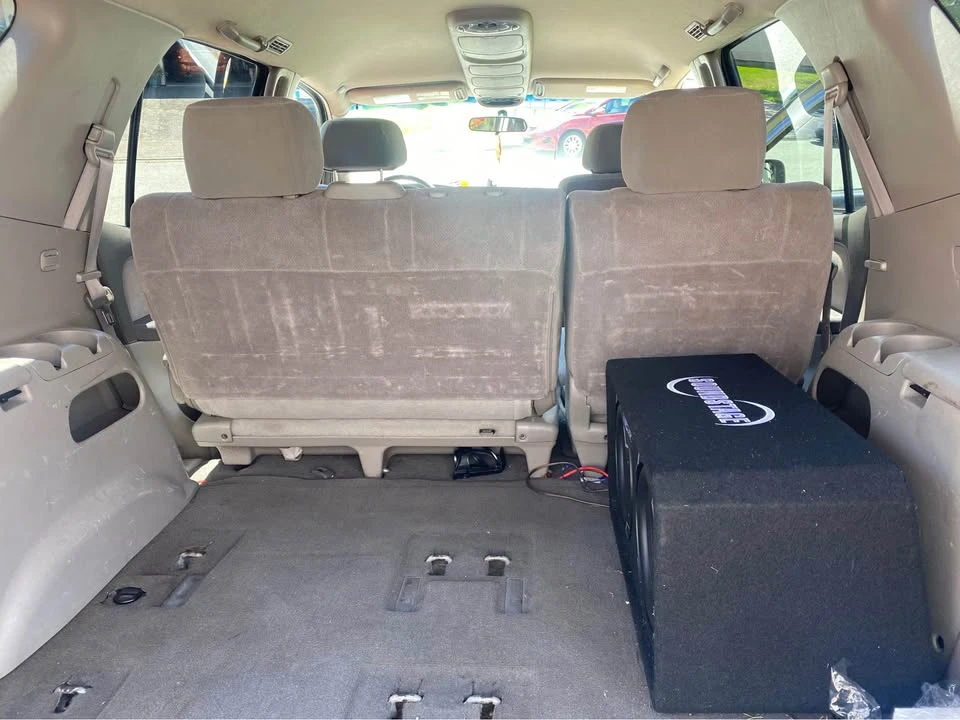2001 Toyota Sequoia 1st Gen - Image 14 of 15