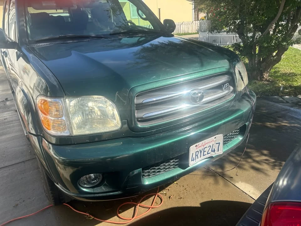 2001 Toyota Sequoia 1st Gen - Image 7 of 13