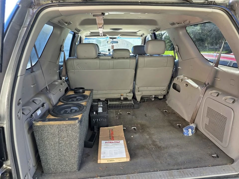 2001 Toyota Sequoia 1st Gen - Image 10 of 10