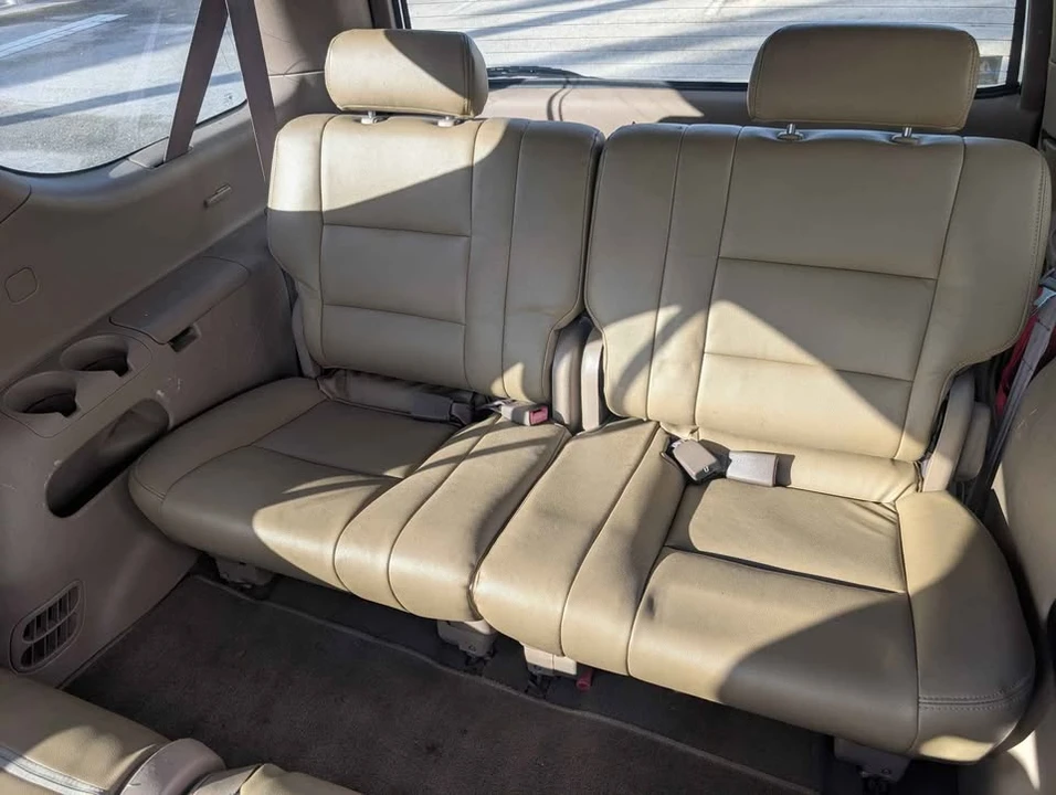 2001 Toyota Sequoia 1st Gen - Image 10 of 12