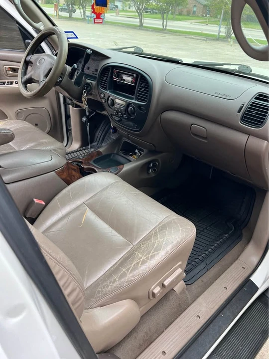 2001 Toyota Sequoia 1st Gen - Image 3 of 9