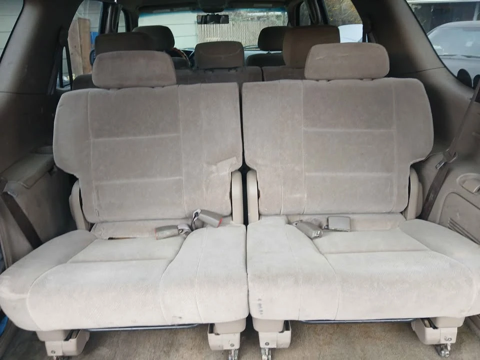 2001 Toyota Sequoia 1st Gen - Image 19 of 20