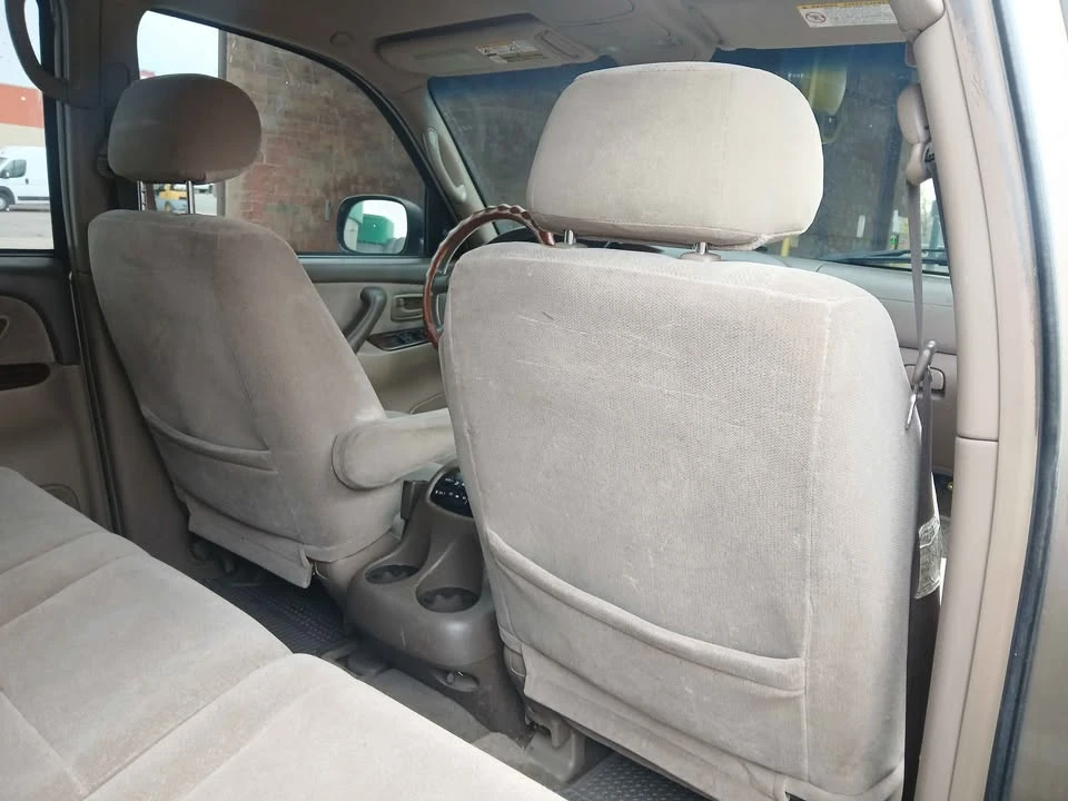 2001 Toyota Sequoia 1st Gen - Image 16 of 20