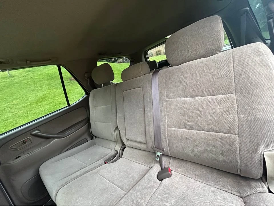 2001 Toyota Sequoia 1st Gen - Image 8 of 15