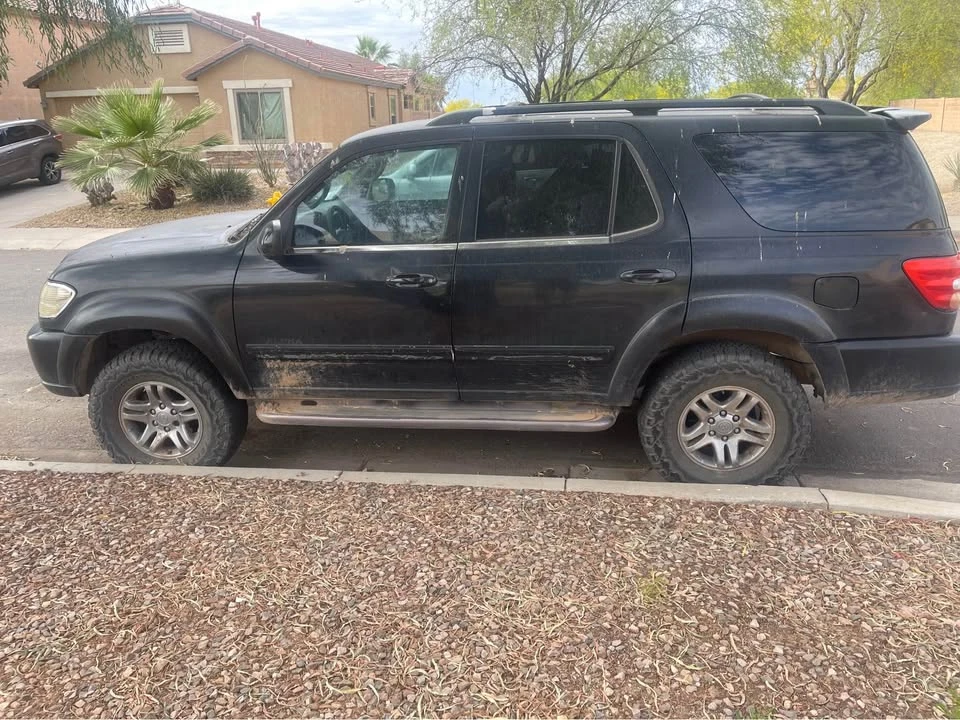 2001 Toyota Sequoia 1st Gen - Image 3 of 3