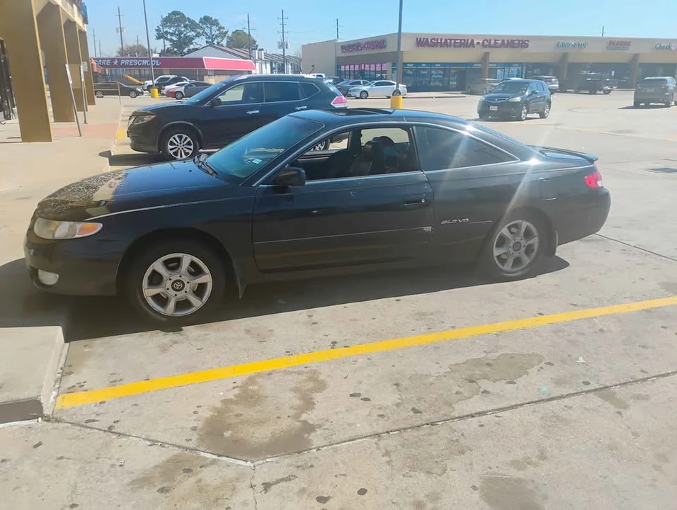 2001 Toyota Solara 1st Gen - Image 2 of 12