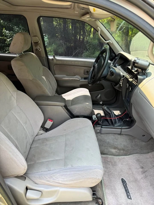 2001 Toyota 4Runner 3rd Gen - Image 9 of 19