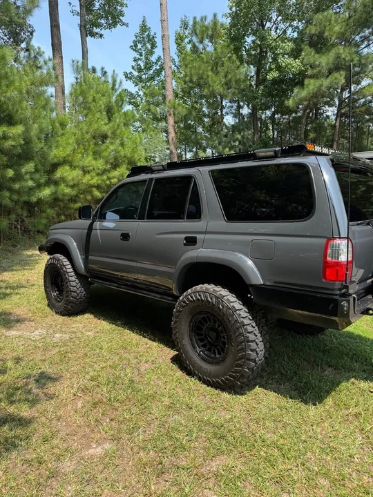 2001 Toyota 4Runner 3rd Gen - Image 4 of 19